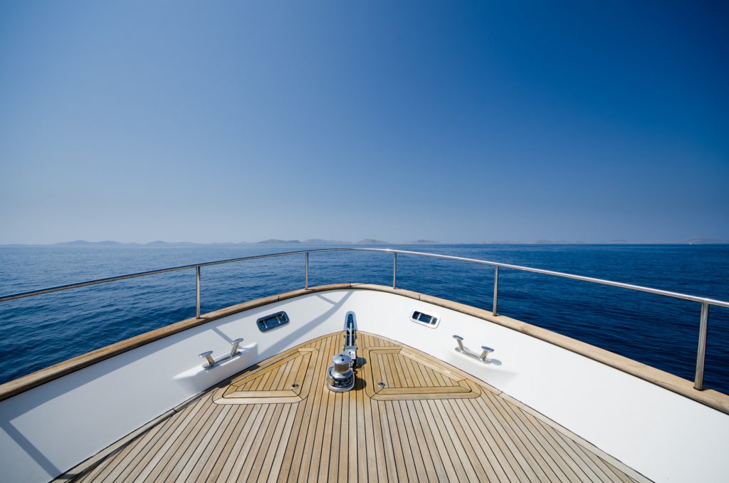 What You Need To Know Before You Buy a Boat